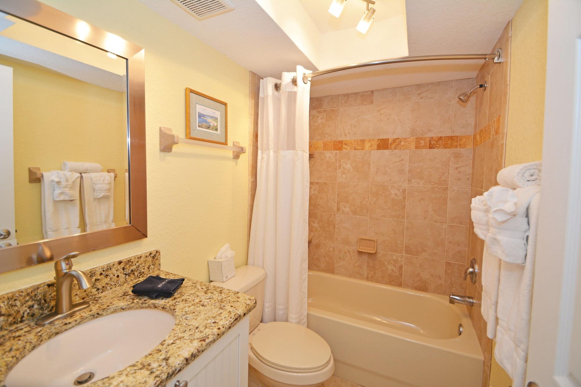 Westwinds Waterfront Resort St. Pete Beach Buitenkant foto