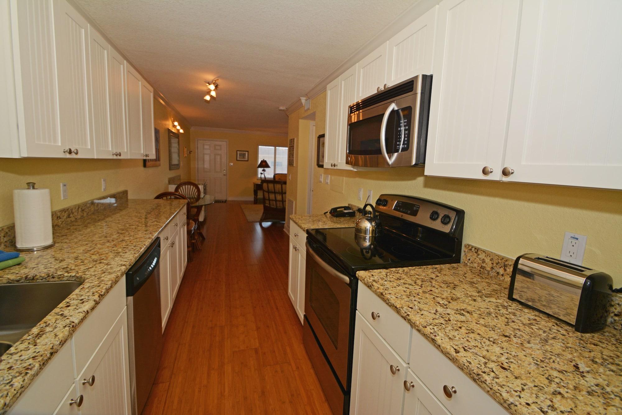Westwinds Waterfront Resort St. Pete Beach Buitenkant foto