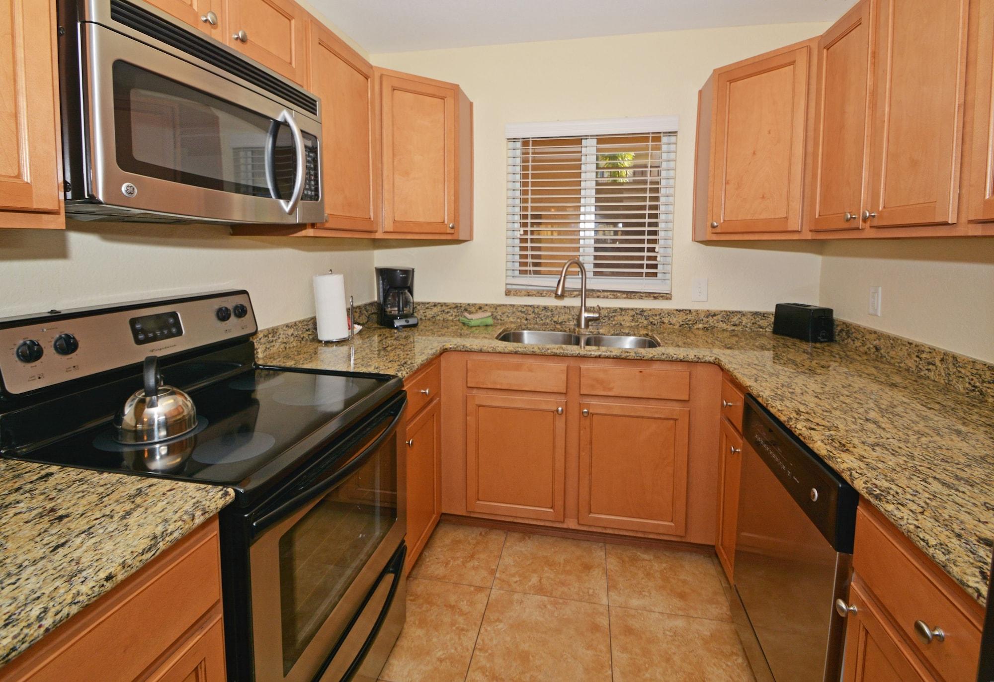 Westwinds Waterfront Resort St. Pete Beach Buitenkant foto