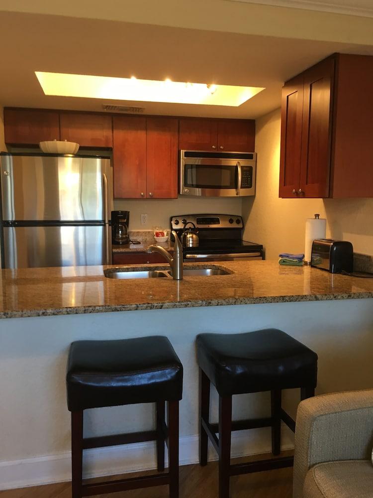 Westwinds Waterfront Resort St. Pete Beach Buitenkant foto