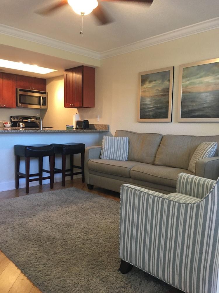 Westwinds Waterfront Resort St. Pete Beach Buitenkant foto