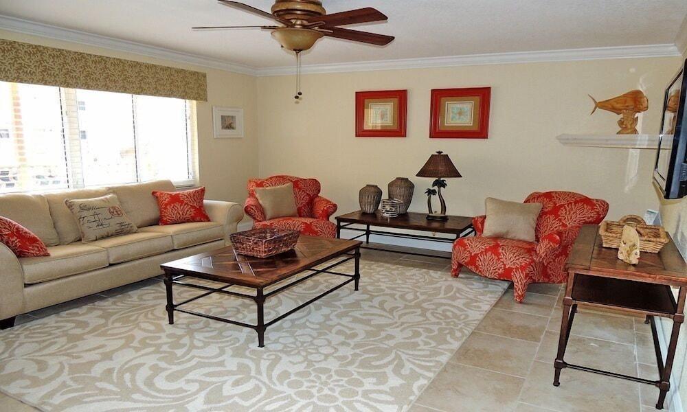 Westwinds Waterfront Resort St. Pete Beach Buitenkant foto