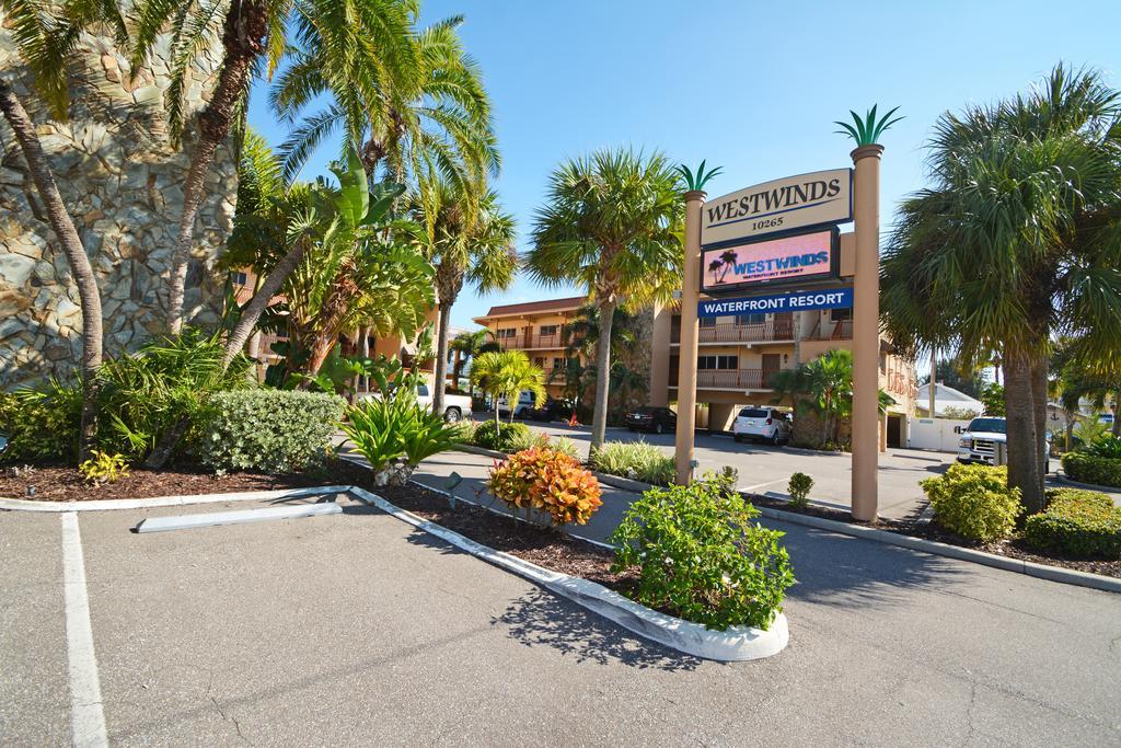 Westwinds Waterfront Resort St. Pete Beach Buitenkant foto